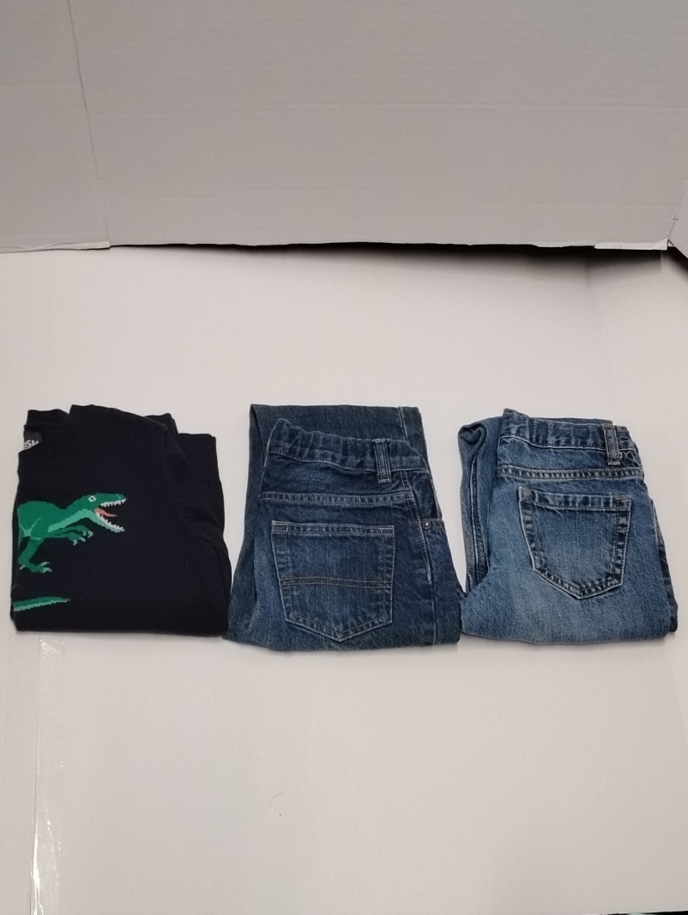 OshKosh B'gosh Dinosaur Sweater Dark Medium Blue Jeans Bundle Size 7